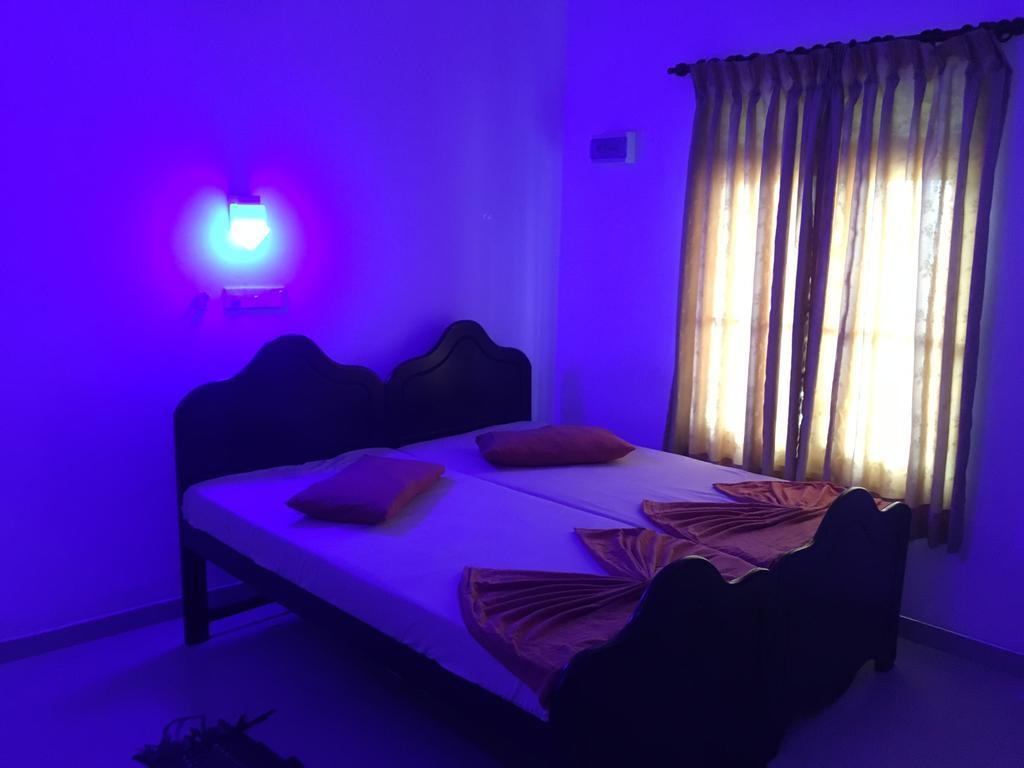 The Finz Hotel Hikkaduwa Exterior photo